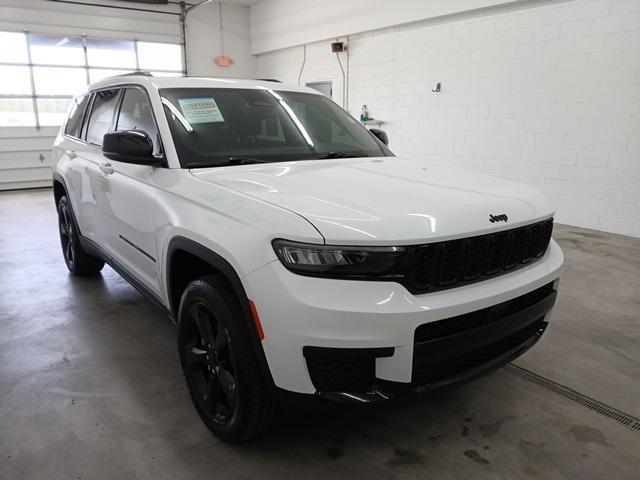 used 2022 Jeep Grand Cherokee L car, priced at $39,995