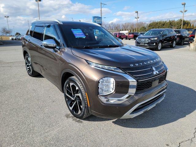 used 2022 Mitsubishi Outlander car, priced at $23,995