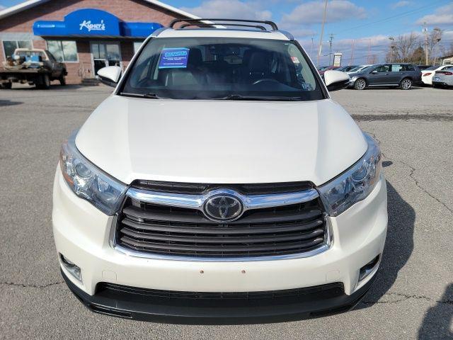 used 2015 Toyota Highlander car, priced at $20,495