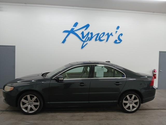 used 2009 Volvo S80 car, priced at $5,895