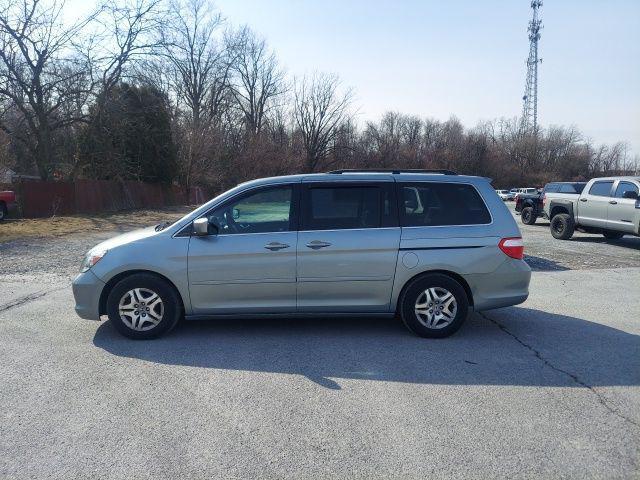 used 2007 Honda Odyssey car, priced at $3,900