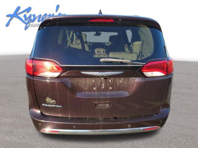 used 2017 Chrysler Pacifica car, priced at $13,995