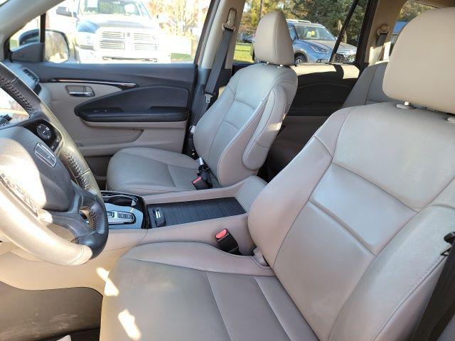 used 2020 Honda Pilot car, priced at $26,495