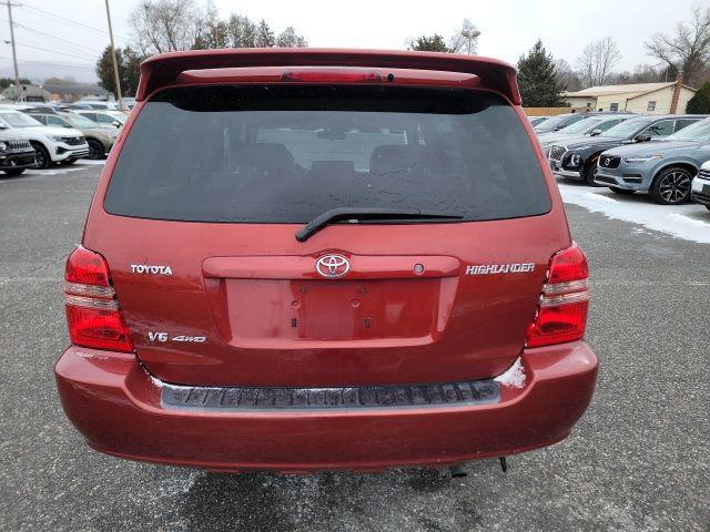 used 2003 Toyota Highlander car, priced at $7,995