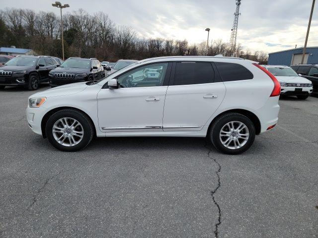 used 2016 Volvo XC60 car, priced at $12,995