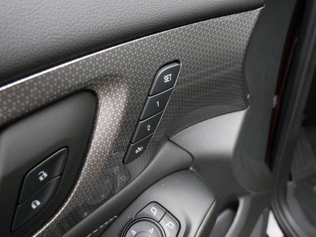 used 2023 Chevrolet Traverse car, priced at $41,999