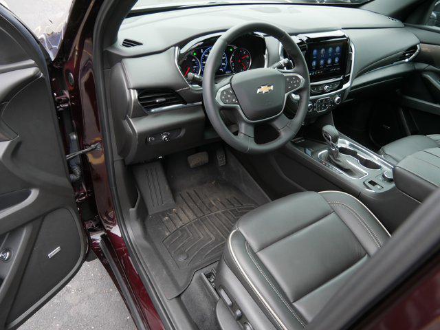 used 2023 Chevrolet Traverse car, priced at $41,999