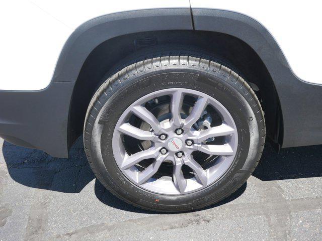 used 2024 GMC Terrain car, priced at $27,999