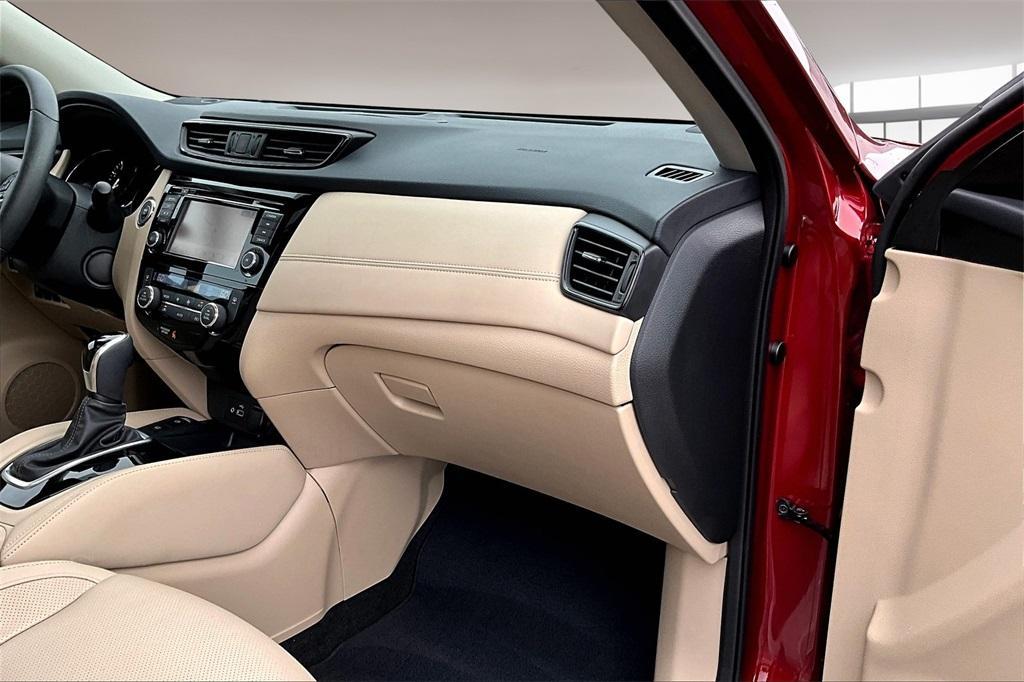used 2019 Nissan Rogue car, priced at $22,998