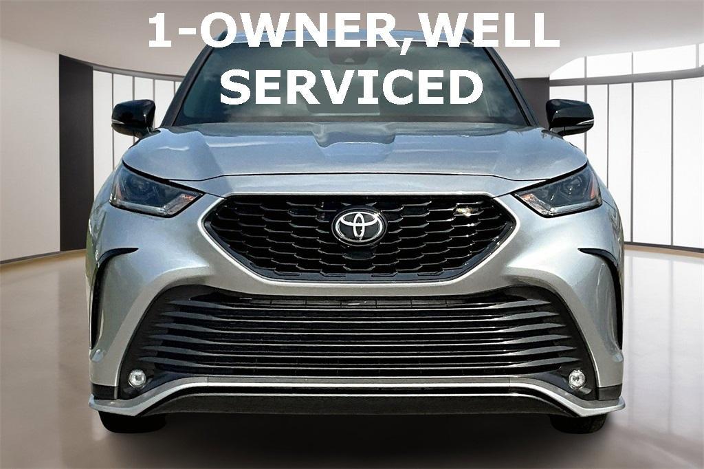 used 2021 Toyota Highlander car, priced at $31,988