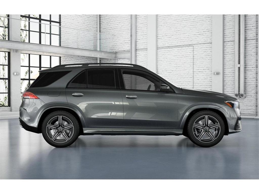 new 2025 Mercedes-Benz GLE 580 car, priced at $96,045