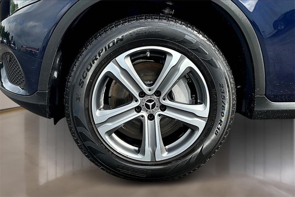 used 2019 Mercedes-Benz GLC 300 car, priced at $27,904