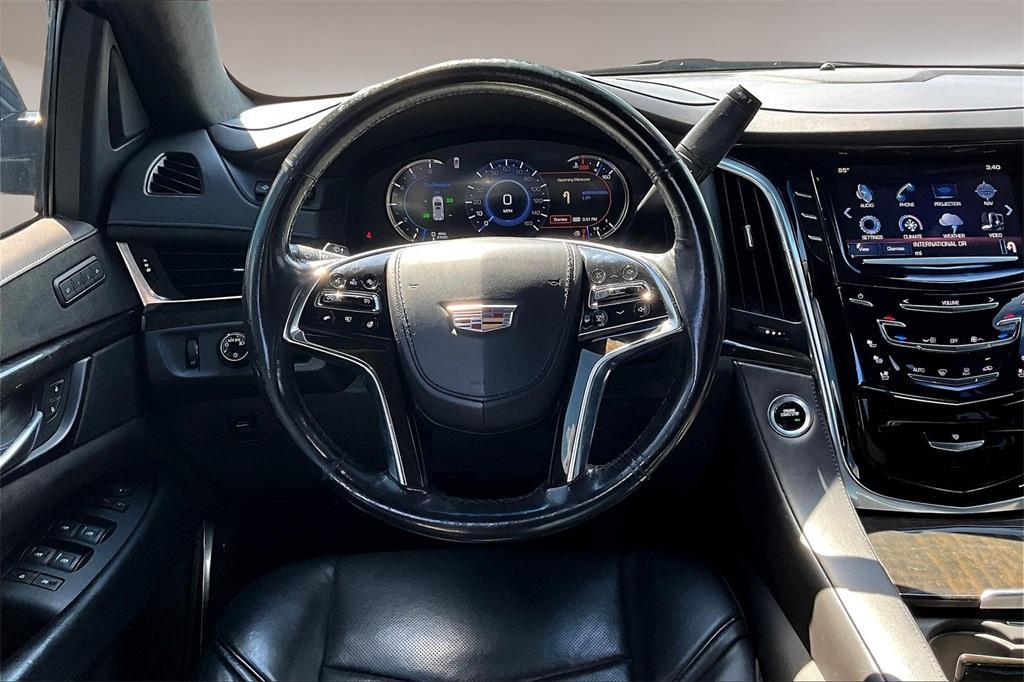 used 2019 Cadillac Escalade ESV car, priced at $39,288