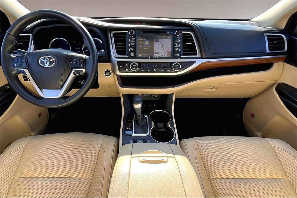 used 2018 Toyota Highlander car, priced at $28,200