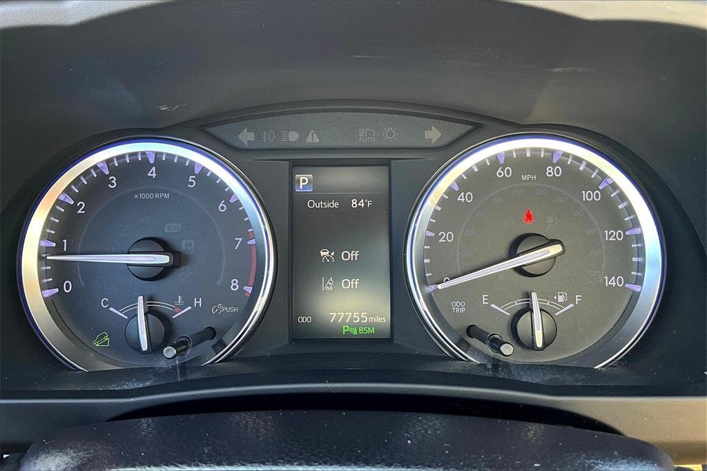 used 2018 Toyota Highlander car, priced at $28,200