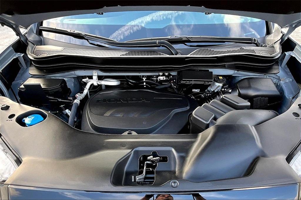 used 2024 Honda Ridgeline car, priced at $35,985