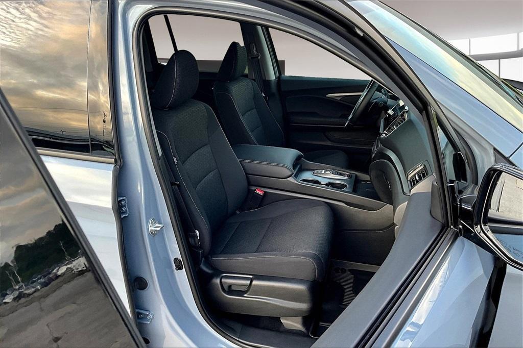 used 2024 Honda Ridgeline car, priced at $35,985