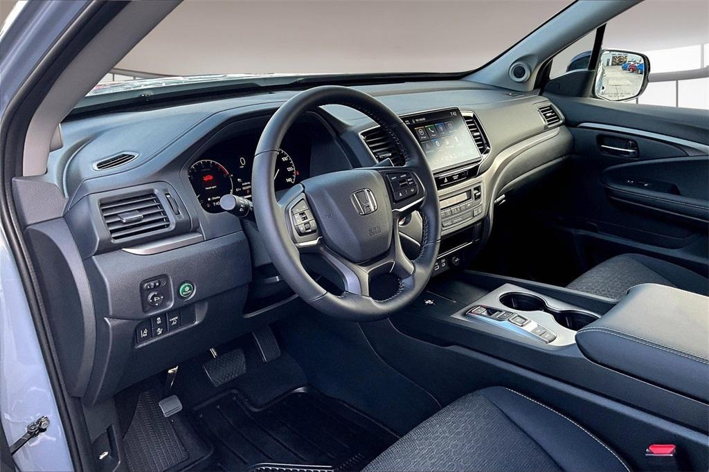 used 2024 Honda Ridgeline car, priced at $35,985