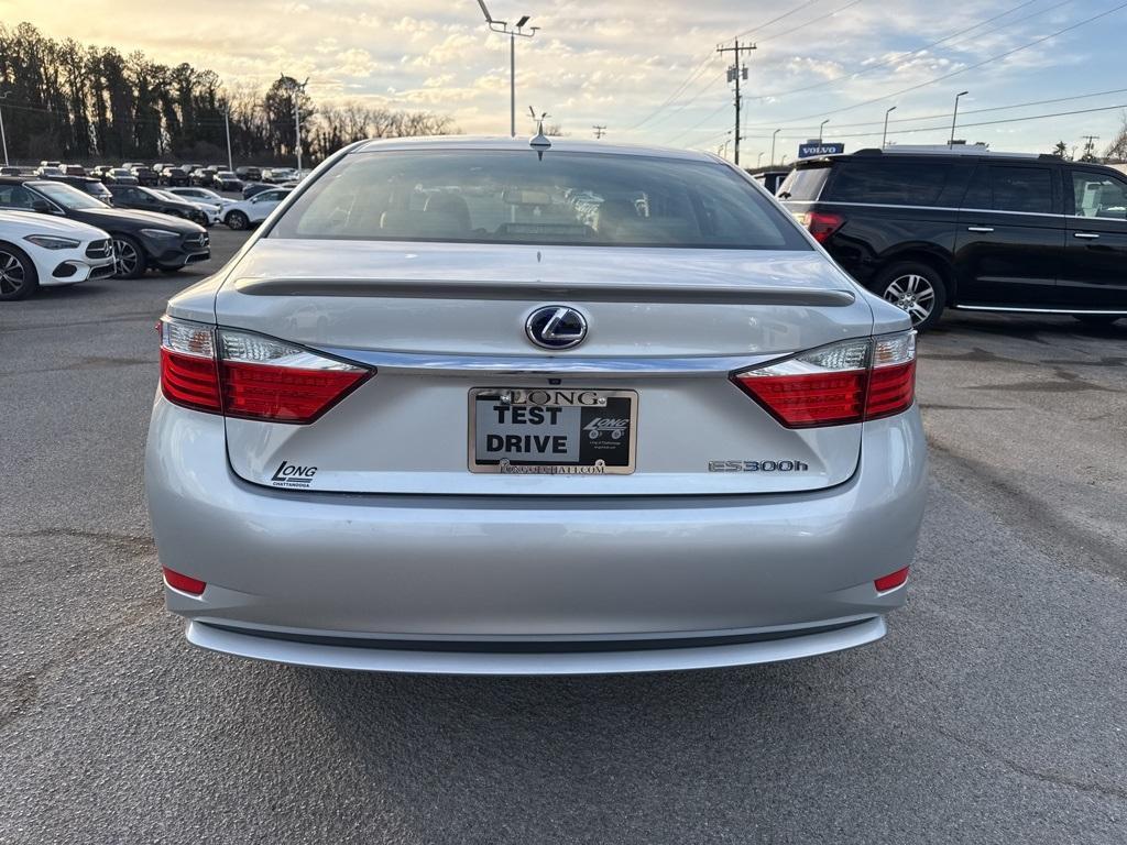 used 2014 Lexus ES 300h car, priced at $19,986