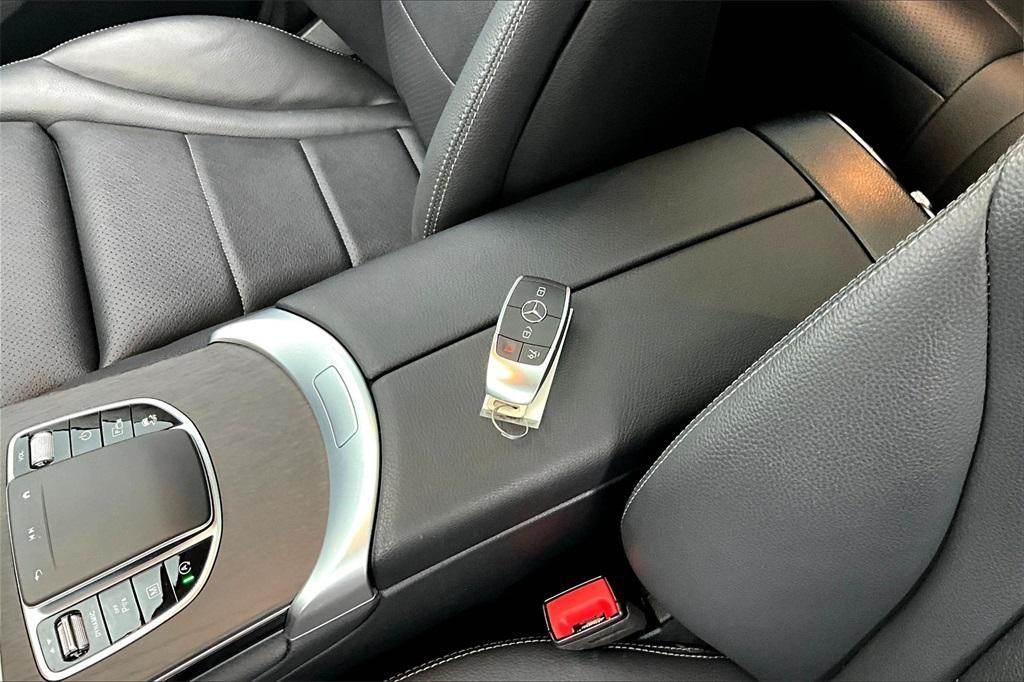 used 2022 Mercedes-Benz GLC 300 car, priced at $33,933
