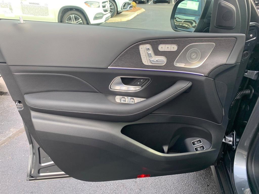 new 2025 Mercedes-Benz GLE 450e car, priced at $77,485