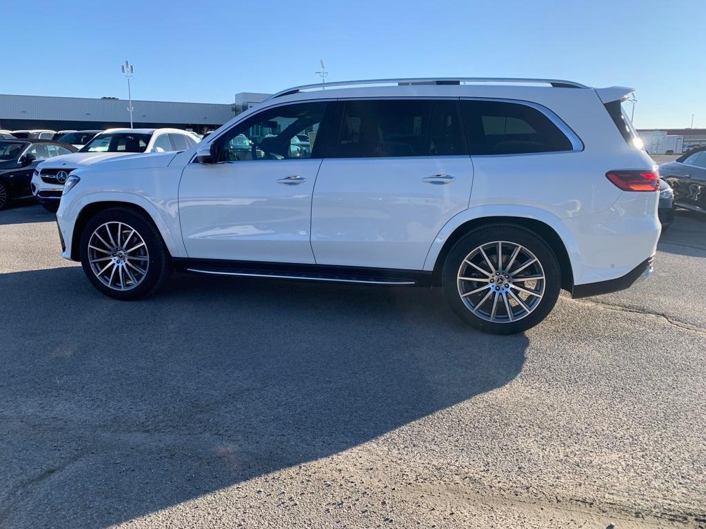 new 2025 Mercedes-Benz GLS 450 car, priced at $99,485