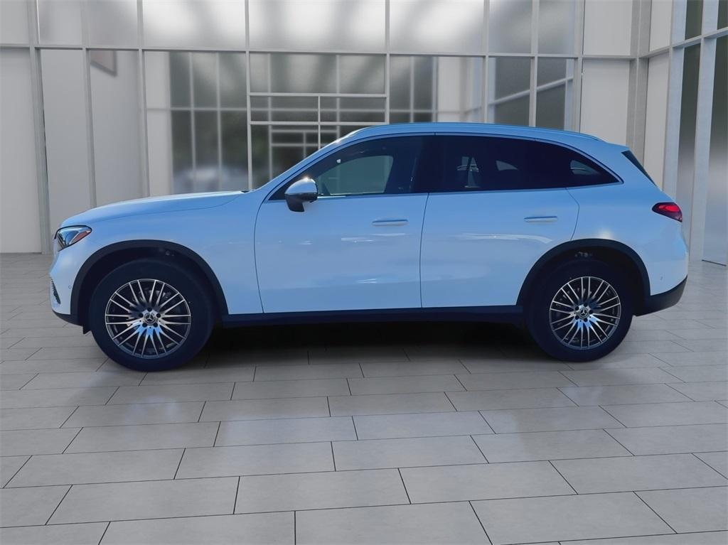 new 2025 Mercedes-Benz GLC 300 car, priced at $51,385