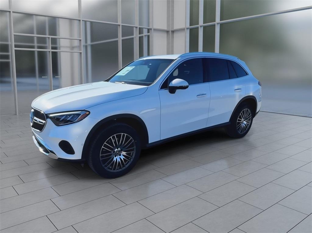 new 2025 Mercedes-Benz GLC 300 car, priced at $51,385