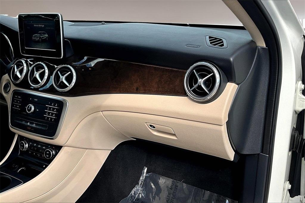 used 2017 Mercedes-Benz GLA 250 car, priced at $18,290