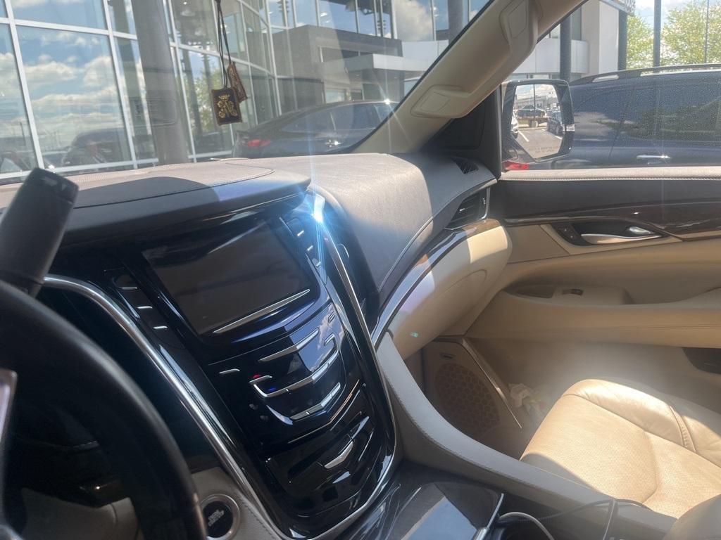 used 2018 Cadillac Escalade car, priced at $31,498