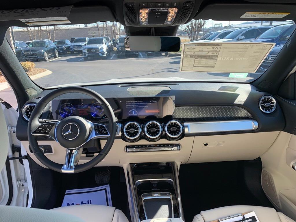 new 2024 Mercedes-Benz EQB 250 car, priced at $54,575