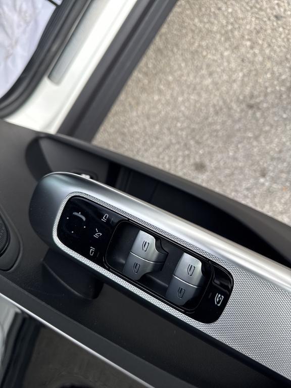 new 2025 Mercedes-Benz GLC 300 car, priced at $51,035