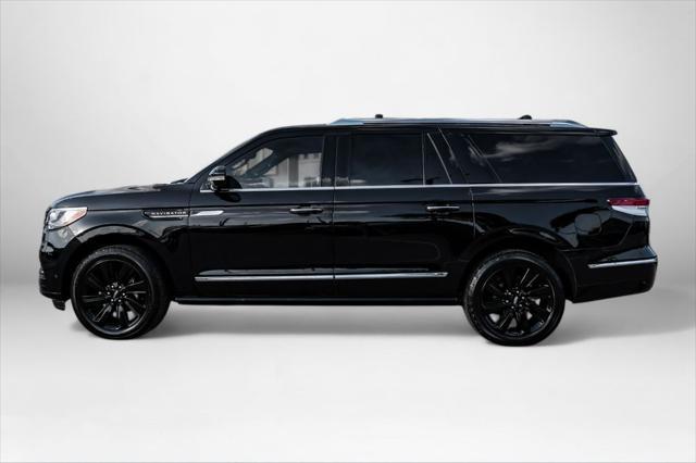 used 2022 Lincoln Navigator car, priced at $53,999