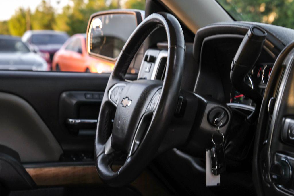 used 2018 Chevrolet Silverado 1500 car, priced at $29,999