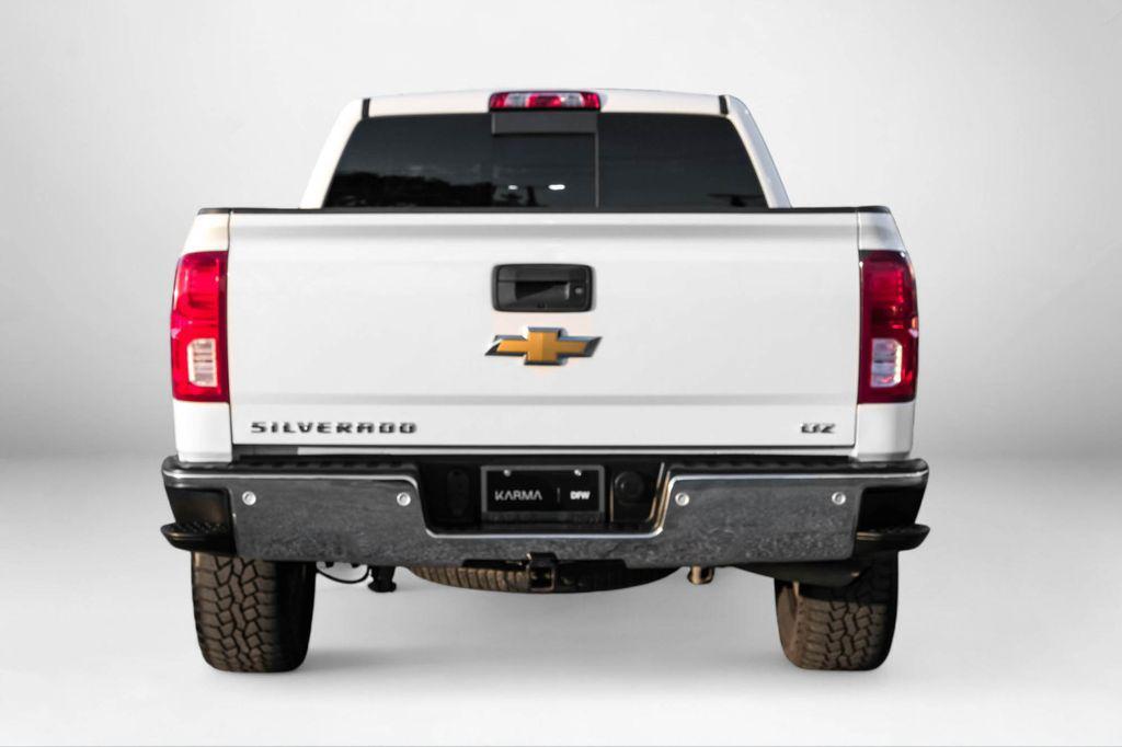 used 2018 Chevrolet Silverado 1500 car, priced at $29,999