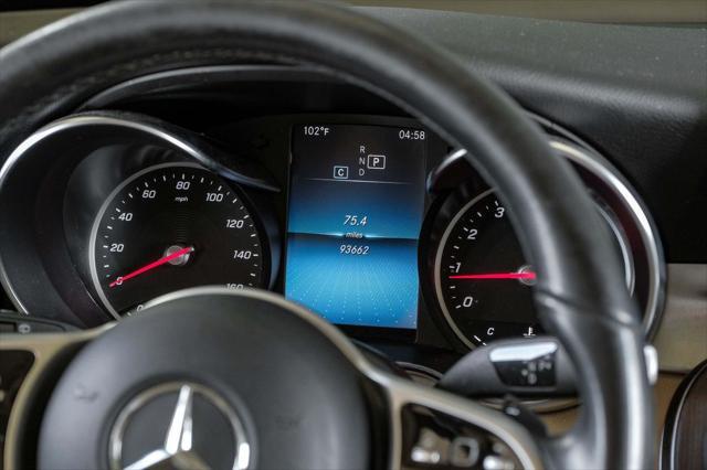 used 2020 Mercedes-Benz GLC 300 car, priced at $21,131