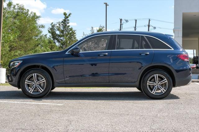 used 2020 Mercedes-Benz GLC 300 car, priced at $21,131