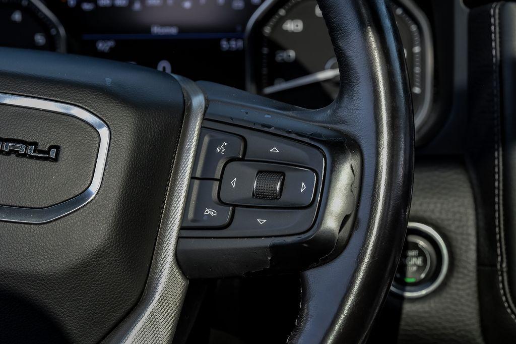 used 2021 GMC Yukon car, priced at $47,098