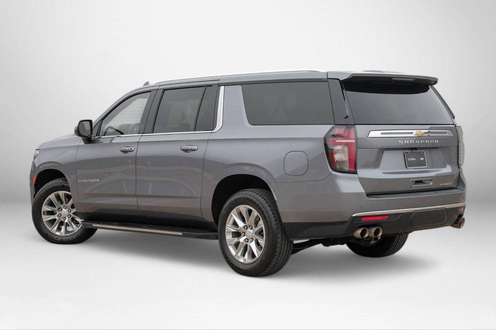 used 2021 Chevrolet Suburban car, priced at $42,288