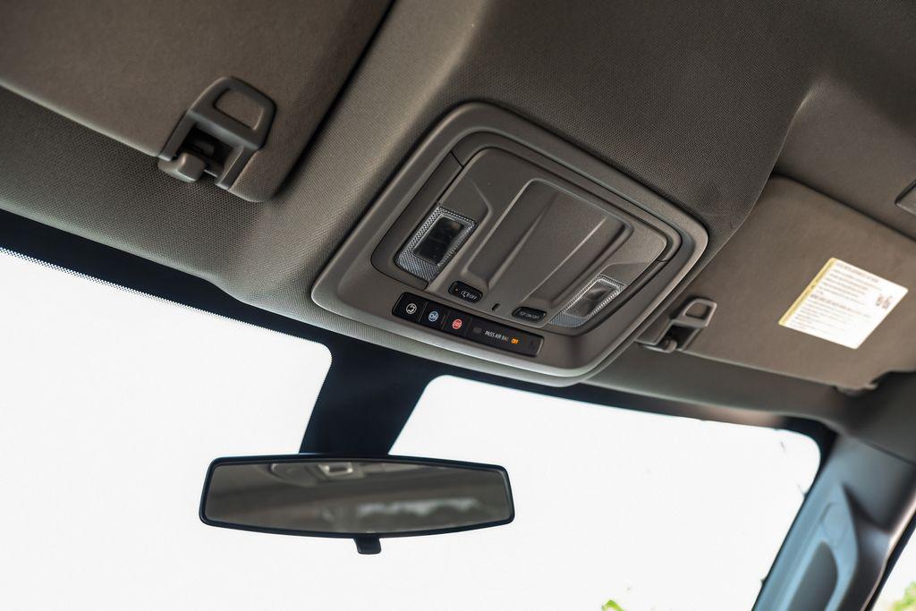 used 2022 Chevrolet Silverado 1500 car, priced at $30,998