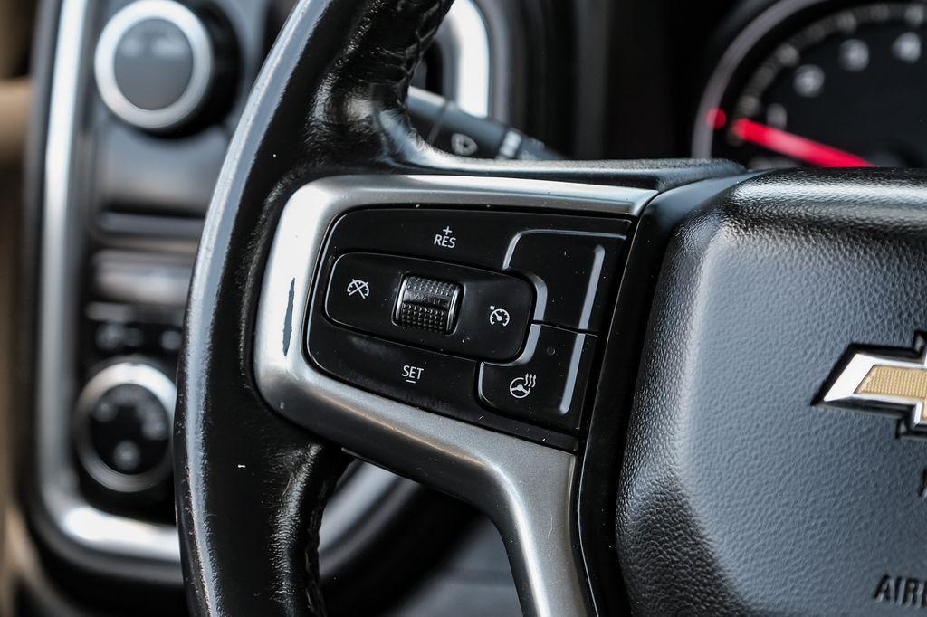 used 2022 Chevrolet Silverado 1500 car, priced at $30,998