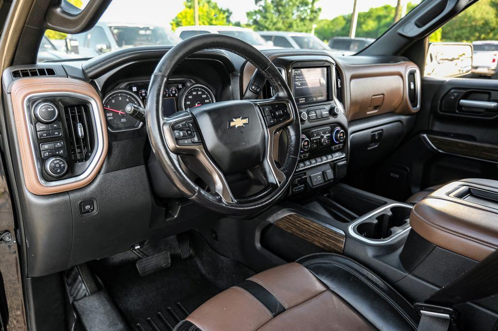 used 2021 Chevrolet Silverado 1500 car, priced at $44,588