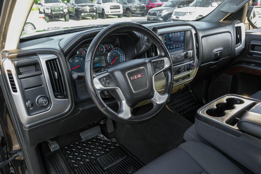 used 2018 GMC Sierra 1500 car, priced at $27,693