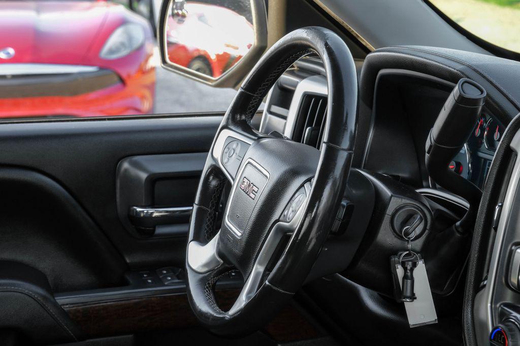 used 2018 GMC Sierra 1500 car, priced at $27,693