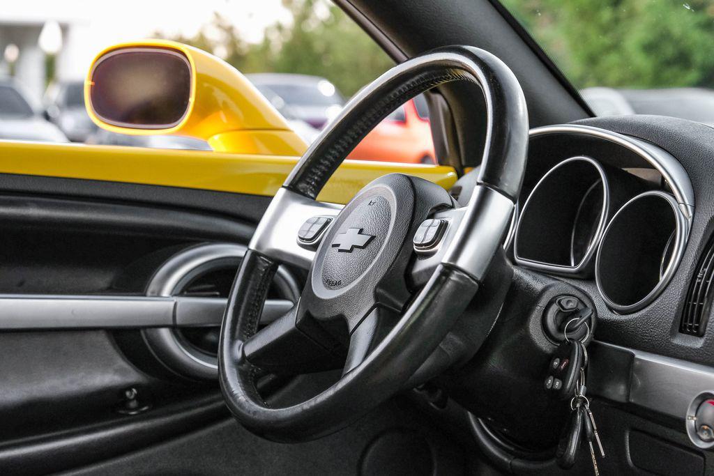 used 2005 Chevrolet SSR car, priced at $25,177