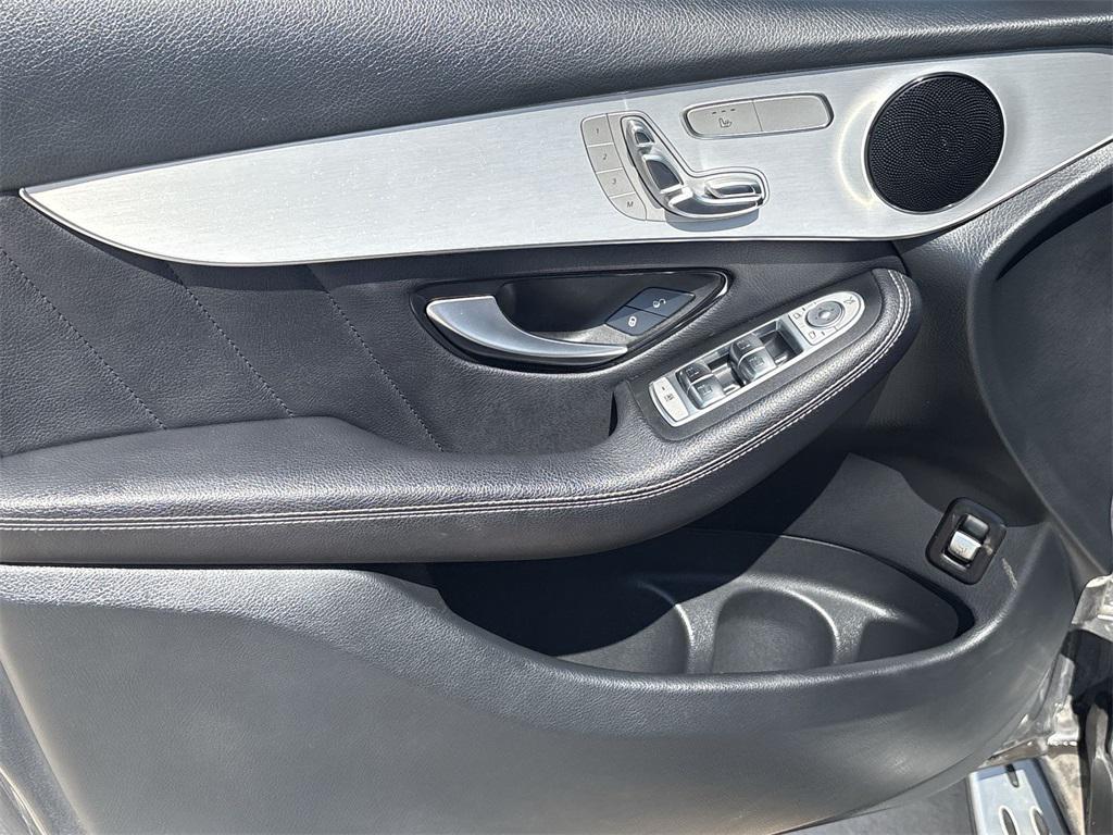 used 2019 Mercedes-Benz GLC 300 car, priced at $18,775