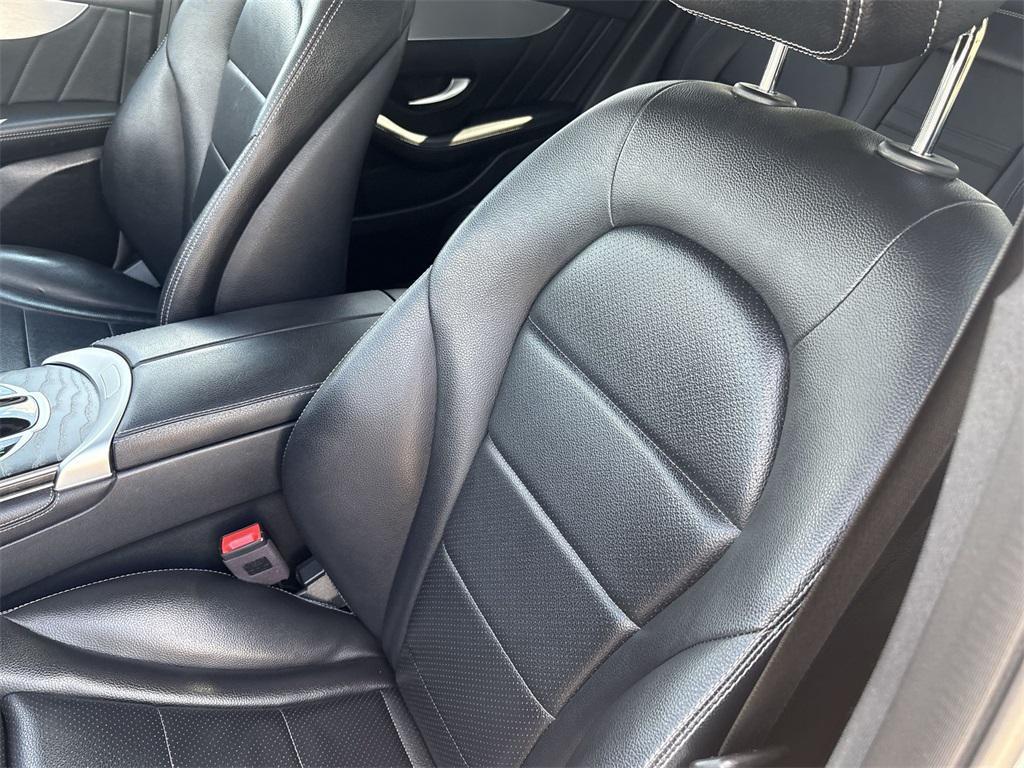 used 2019 Mercedes-Benz GLC 300 car, priced at $18,775