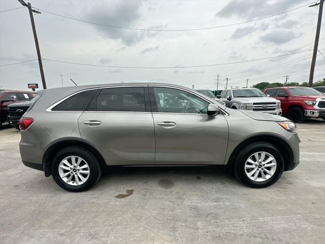 used 2019 Kia Sorento car, priced at $16,903