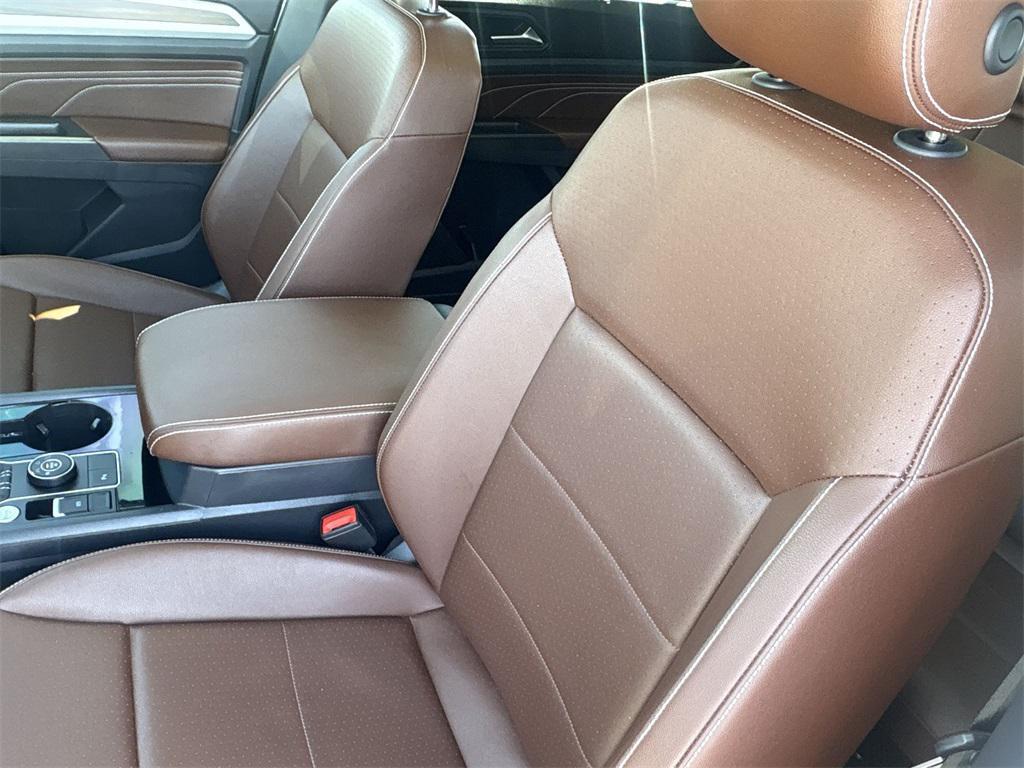 used 2023 Volkswagen Atlas car, priced at $33,999