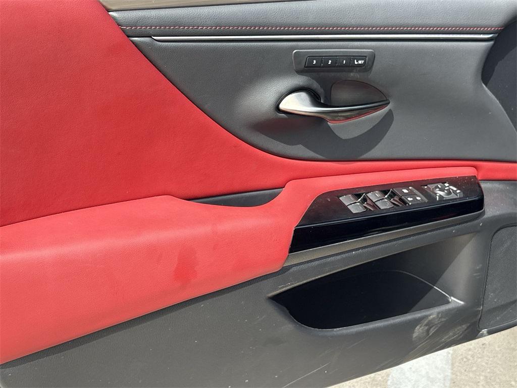 used 2023 Lexus ES 350 car, priced at $38,750